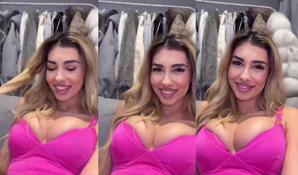 Sophie_Foxiee / Sophie Rayne Naked Big Boobs